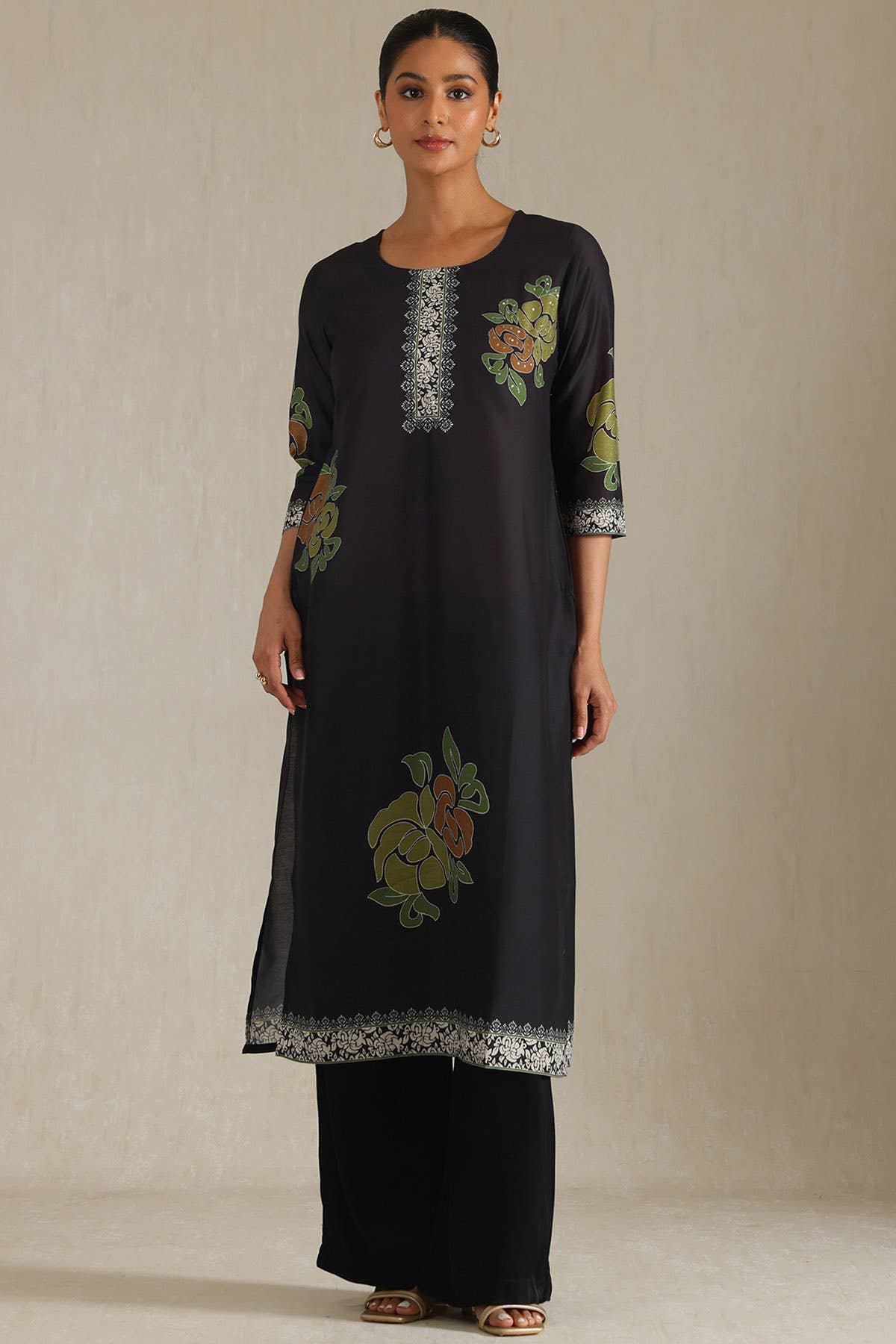 Black Muslin Botanical Print Kurta - Image 4