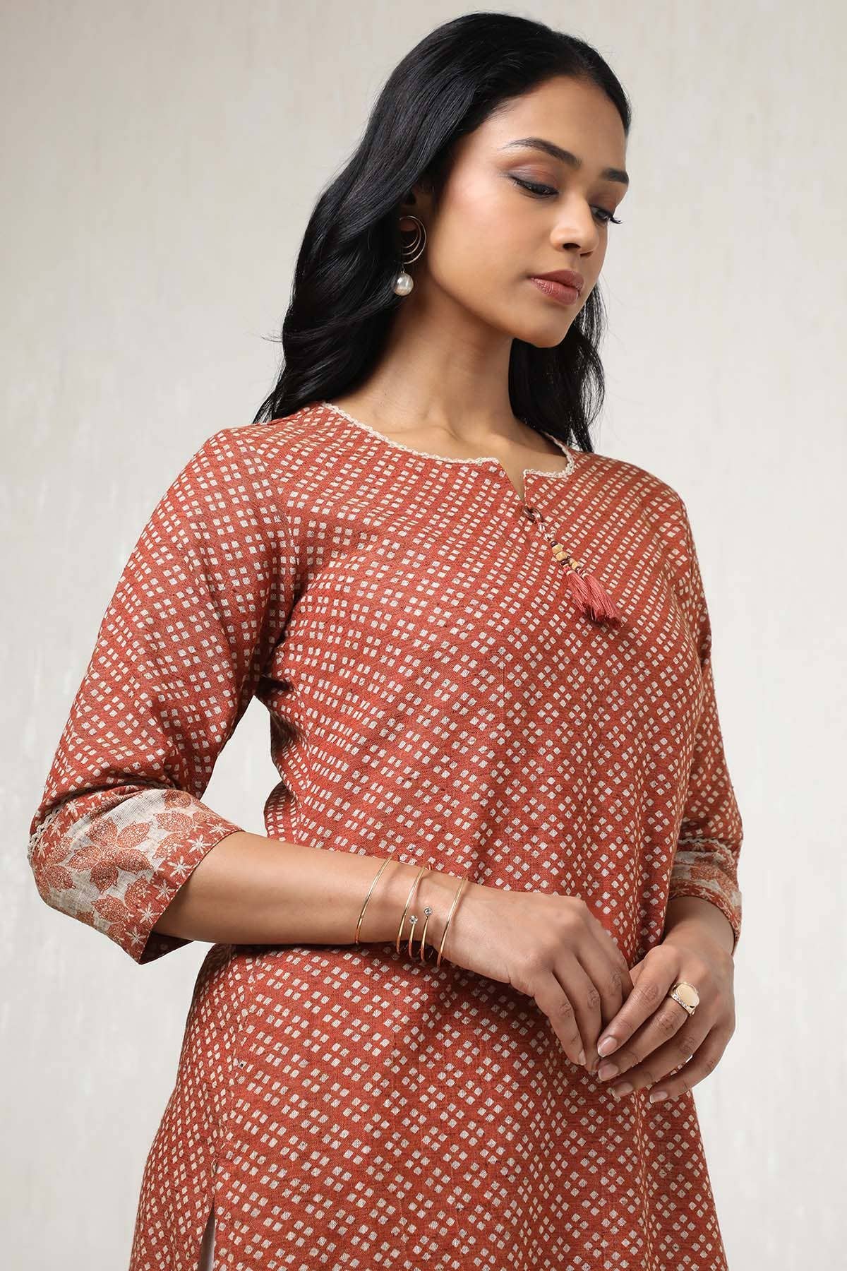 Rust Cotton Geometric Print Kurta With Tassels