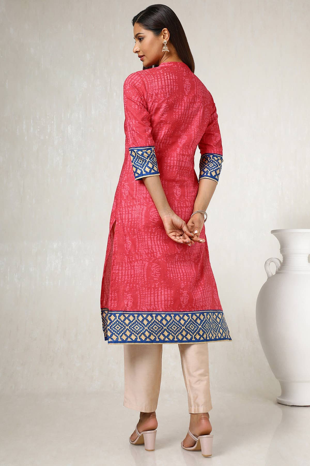 Fuchsia Cotton Blend Abstract Print Kurta - Image 4