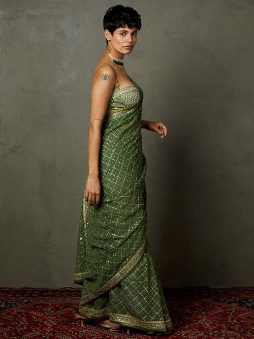 Khaki Rohira Saree With Unstitched Blouse - Image 3